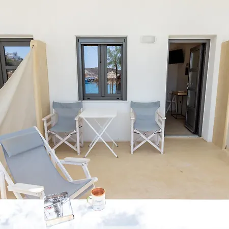 Emily Hotel Vari (Syros)