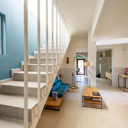 Emily Hotel 3*