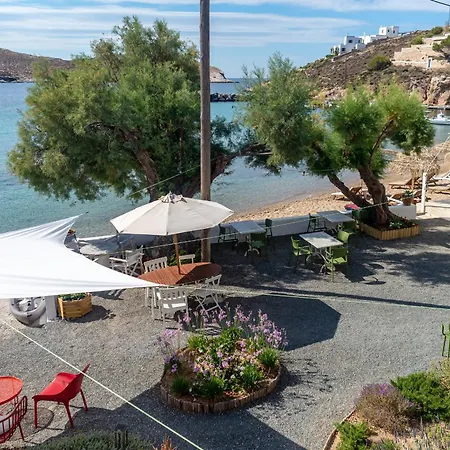 Hotel Emily Vari (Syros)